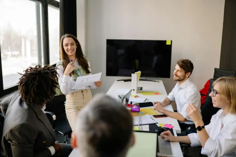 Communication interne : aligner, informer et engager vos équipes