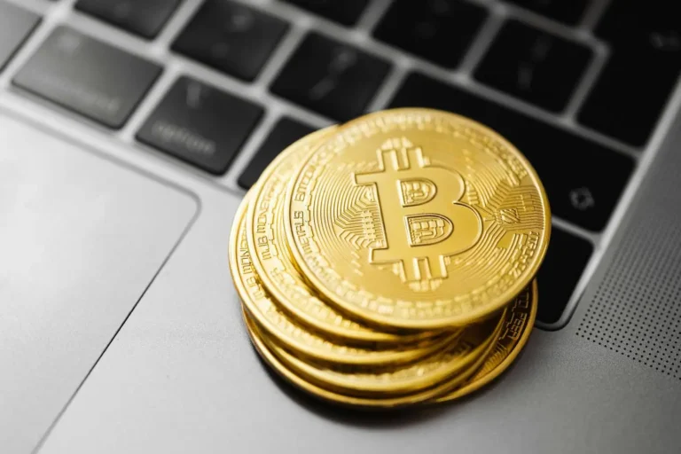 Crypto : comprendre les cryptomonnaies avant d&rsquo;investir