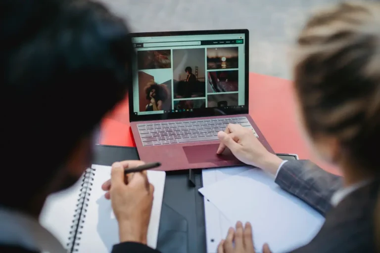 Stratégie de communication digitale : faire travailler vos canaux ensemble