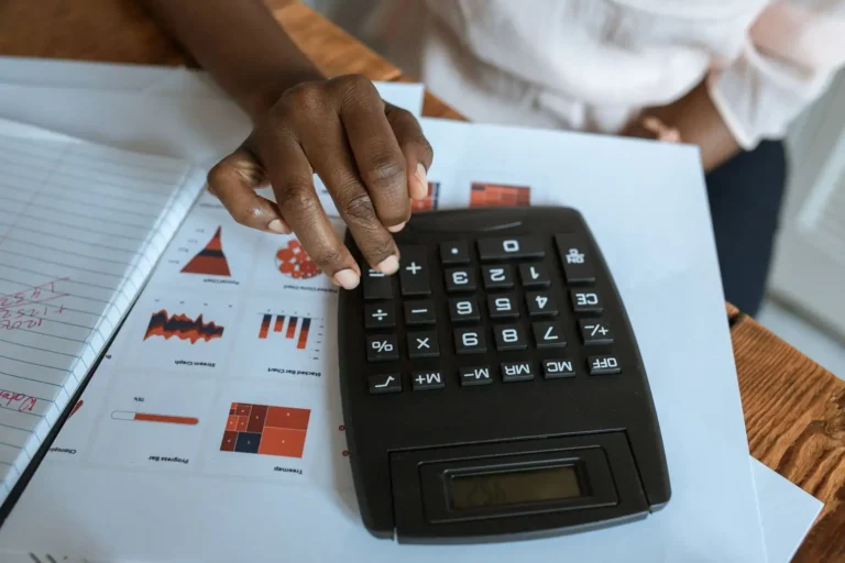 Article en économie : comprendre les indicateurs plutôt qu&rsquo;un chiffre du jour